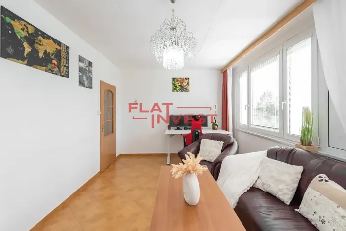 Prodej bytu 2+1, Praha - Kobylisy, Paláskova, 56 m2