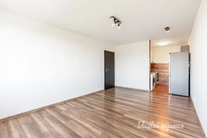Pronájem bytu 2+kk, Praha - Řepy, Jiránkova, 45 m2