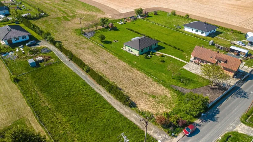 Prodej pozemku pro bydlení, Oleška, 2295 m2