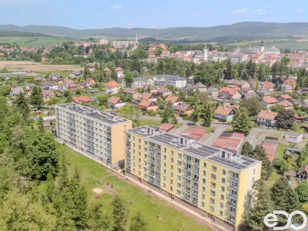 Prodej bytu 4+1, Broumov, U Větrolamu, 77 m2