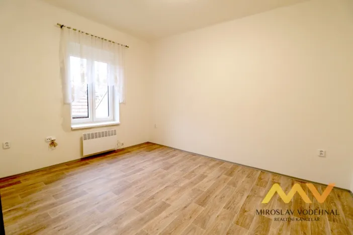 Pronájem bytu 1+1, Hradec Králové - Nový Hradec Králové, Hlavní, 25 m2