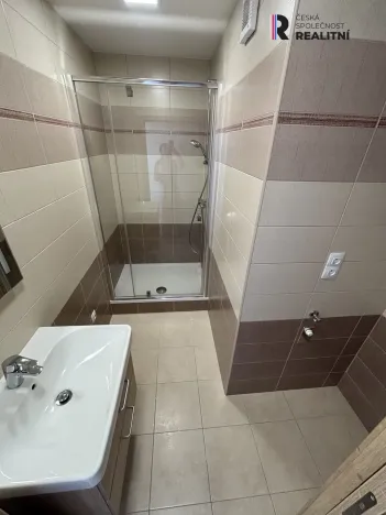 Prodej bytu 4+1, Sokolov, Alšova, 82 m2