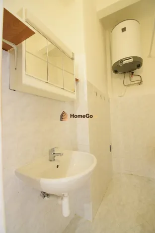 Pronájem bytu 2+1, Praha - Nusle, U gymnázia, 60 m2