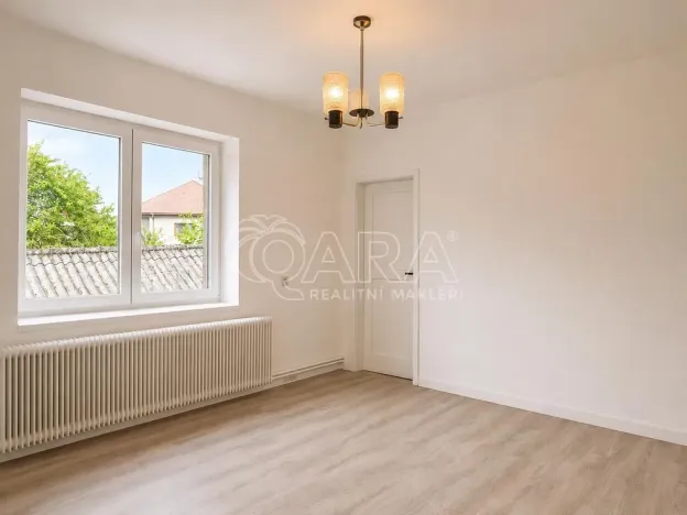 Prodej vícegeneračního domu, Olešná, 170 m2