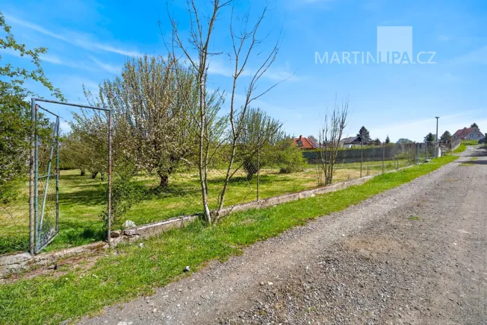 Prodej pozemku pro bydlení, Kamenný Přívoz - Hostěradice, 878 m2