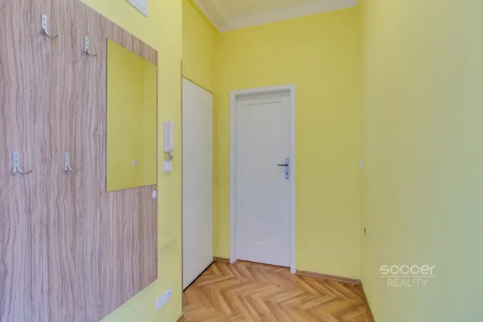 Pronájem bytu 1+1, Praha - Vysočany, Kolbenova, 45 m2