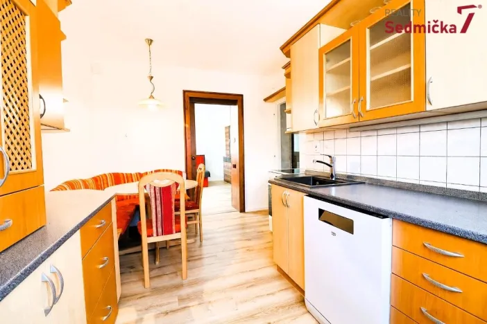 Prodej bytu 2+1, Žďár nad Sázavou, Jiřího z Poděbrad, 64 m2