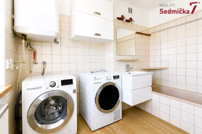 Prodej bytu 2+1, Žďár nad Sázavou, Jiřího z Poděbrad, 64 m2