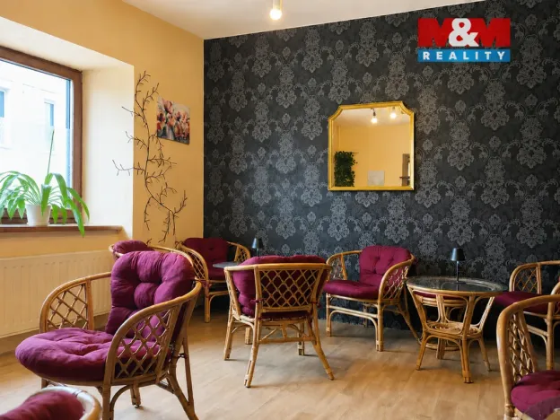 Pronájem restaurace, Mimoň - Mimoň I, Pražská, 85 m2
