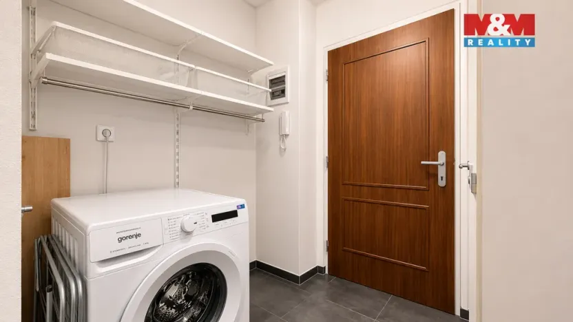 Pronájem bytu 1+kk, Praha - Žižkov, Bořivojova, 33 m2