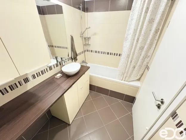 Pronájem bytu 2+kk, Praha, Modenská, 60 m2