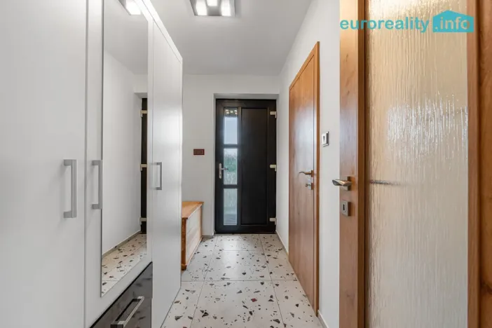 Prodej rodinného domu, Třebešice, 119 m2