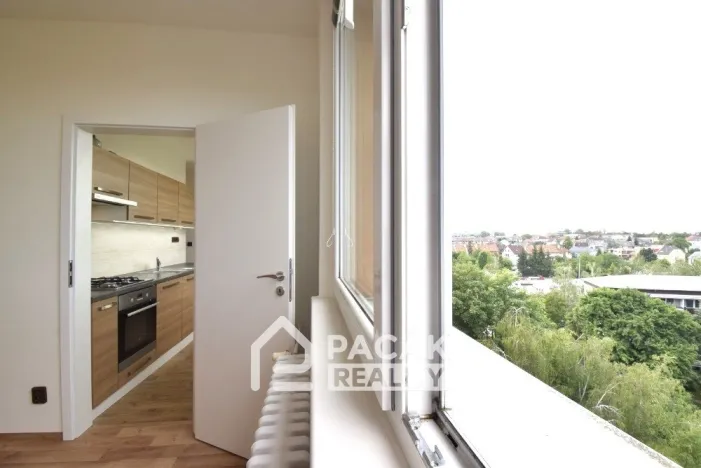 Pronájem bytu 3+1, Olomouc - Neředín, Stiborova, 74 m2