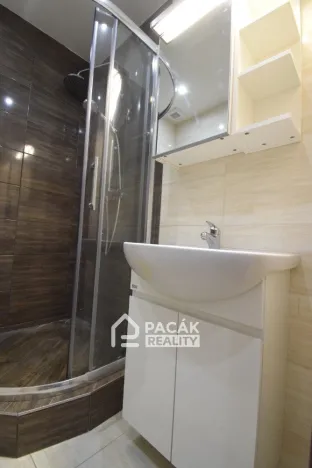 Pronájem bytu 3+1, Olomouc - Neředín, Stiborova, 74 m2