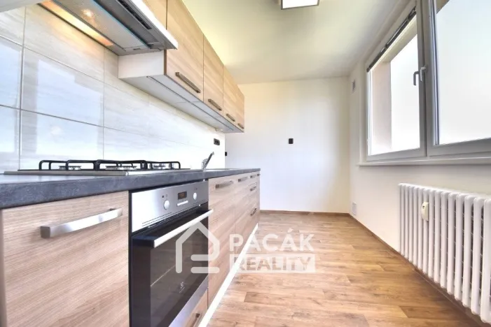 Pronájem bytu 3+1, Olomouc - Neředín, Stiborova, 74 m2