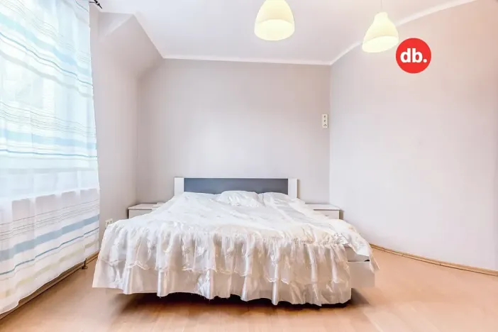 Prodej rodinného domu, Karlovy Vary, Krokova, 280 m2