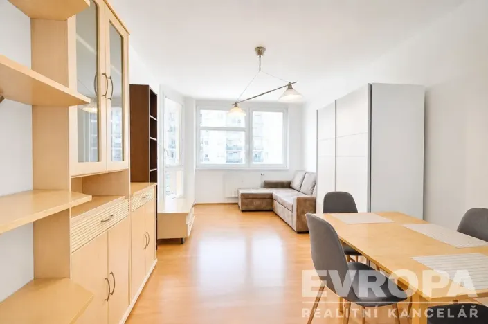Prodej bytu 2+kk, Praha - Hlubočepy, Voskovcova, 51 m2