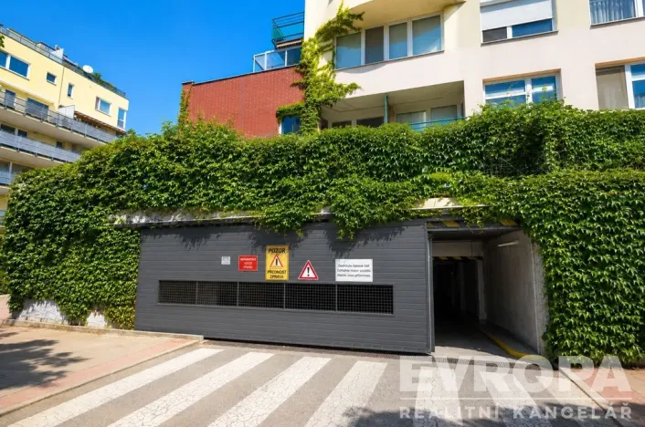 Prodej bytu 2+kk, Praha - Hlubočepy, Voskovcova, 51 m2