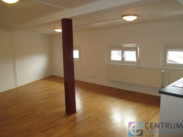 Pronájem bytu 1+kk, Jablonec nad Nisou, Svatopluka Čecha, 42 m2