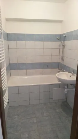 Pronájem bytu 2+1, Teplice, Doubravská, 72 m2