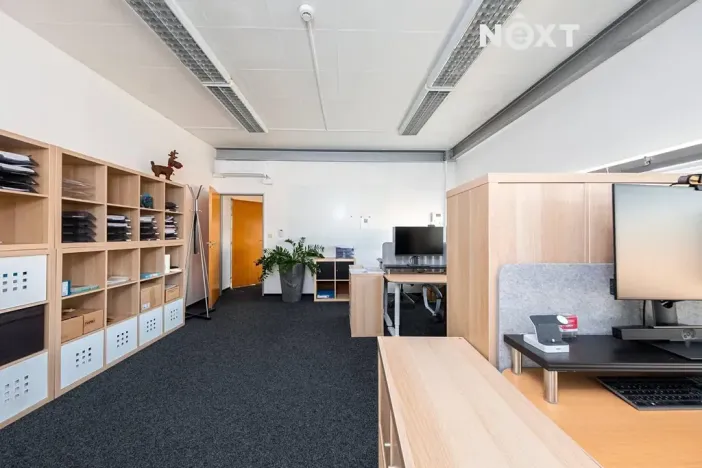 Pronájem kanceláře, Praha - Prosek, Prosecká, 28 m2