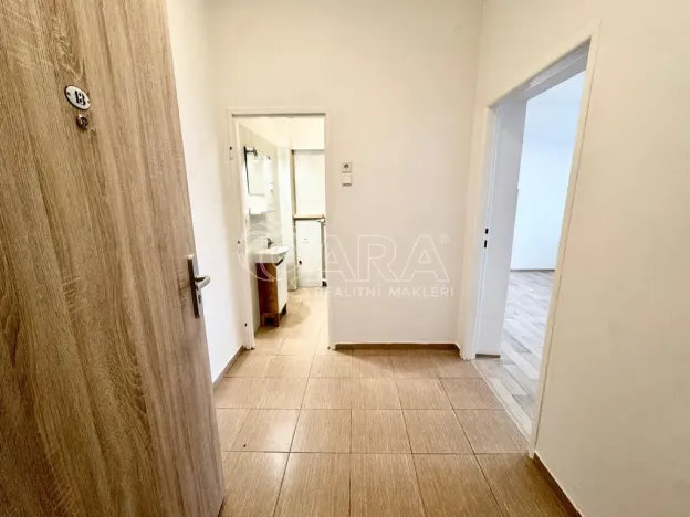 Prodej bytu 1+kk, Benešov, Žižkova, 29 m2