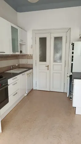 Pronájem bytu 3+1, Praha - Vinohrady, Budečská, 75 m2