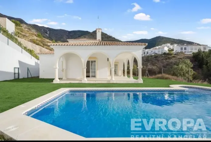 Prodej vily, Calvià, Španělsko, Calle Costa Del Sol, 2190 m2