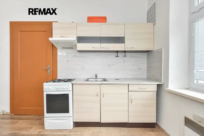 Pronájem bytu 2+kk, Plzeň, Masarykova, 43 m2