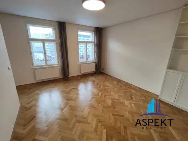Pronájem bytu 2+1, Praha - Žižkov, Hartigova, 71 m2