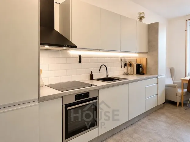 Prodej bytu 2+kk, Praha - Vršovice, Sportovní, 44 m2