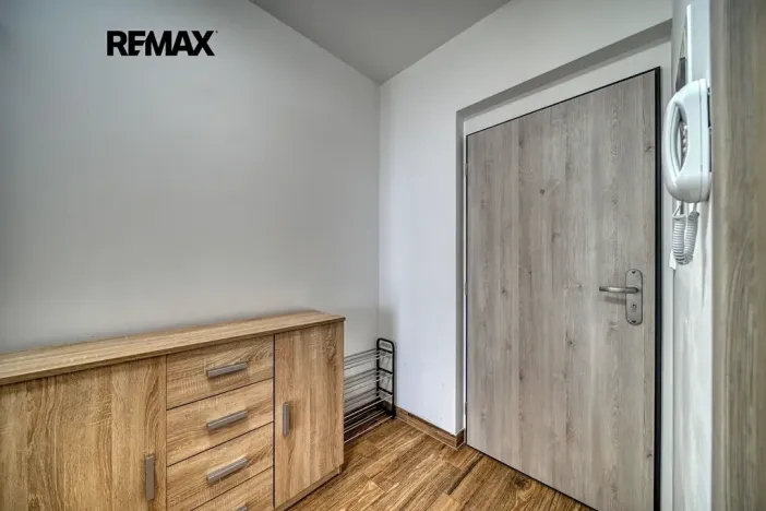 Pronájem bytu 1+kk, Poděbrady, Nerudova, 31 m2