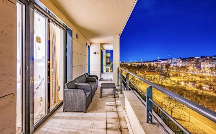 Pronájem bytu 3+kk, Praha - Břevnov, Na Petynce, 91 m2