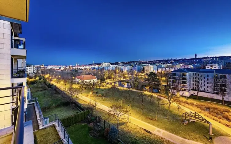 Pronájem bytu 3+kk, Praha - Břevnov, Na Petynce, 91 m2