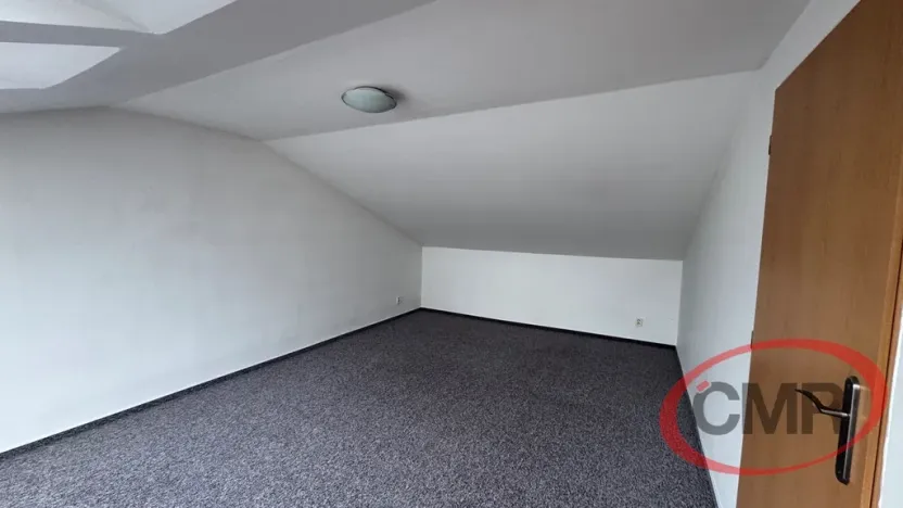 Pronájem bytu 3+kk, Dolní Břežany, Ke Kapličce, 95 m2
