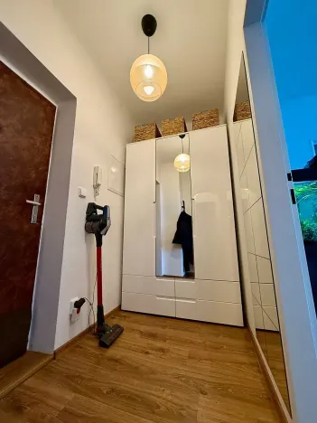 Pronájem bytu 2+kk, Liberec, Hodkovická, 64 m2