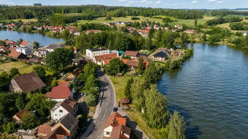 Prodej pozemku pro bydlení, Lnáře, 1470 m2