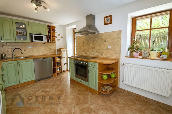 Prodej rodinného domu, Nová Ves, 180 m2