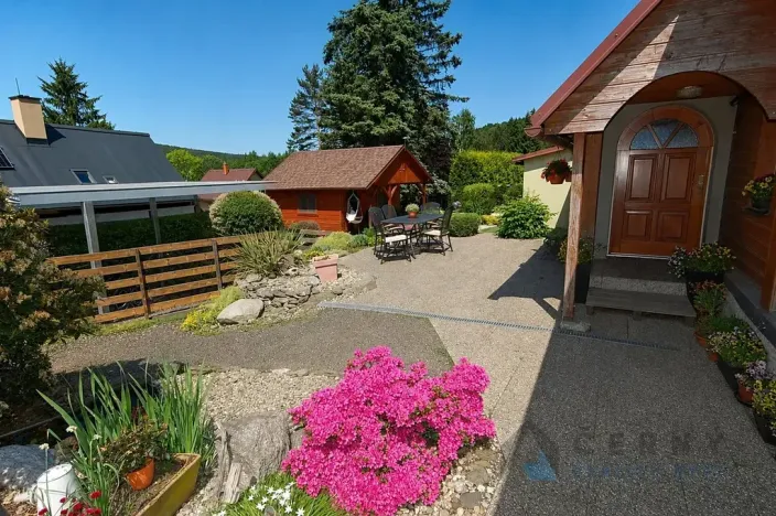Prodej rodinného domu, Nová Ves, 180 m2
