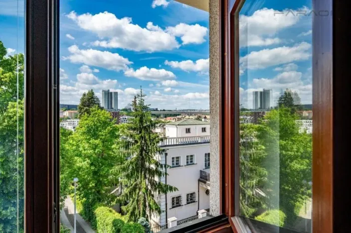 Pronájem bytu 2+kk, Praha - Vinohrady, Perucká, 75 m2