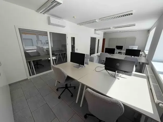 Pronájem kanceláře, Jihlava, Helenín, 60 m2
