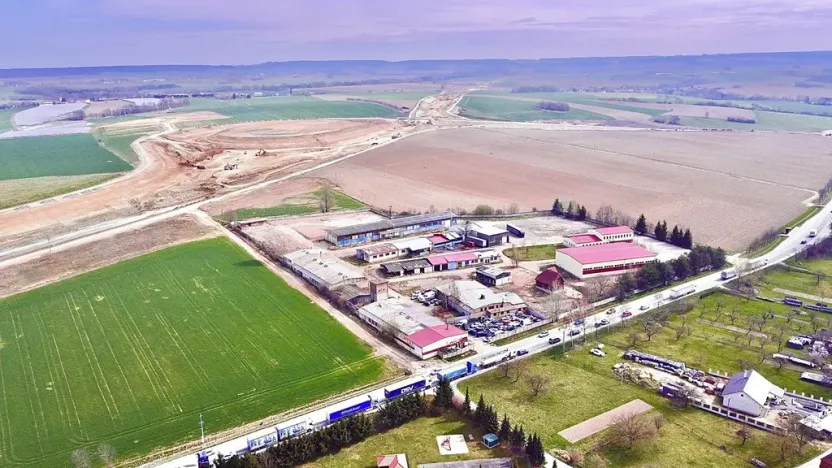 Prodej výrobních prostor, Litomyšl, 1400 m2