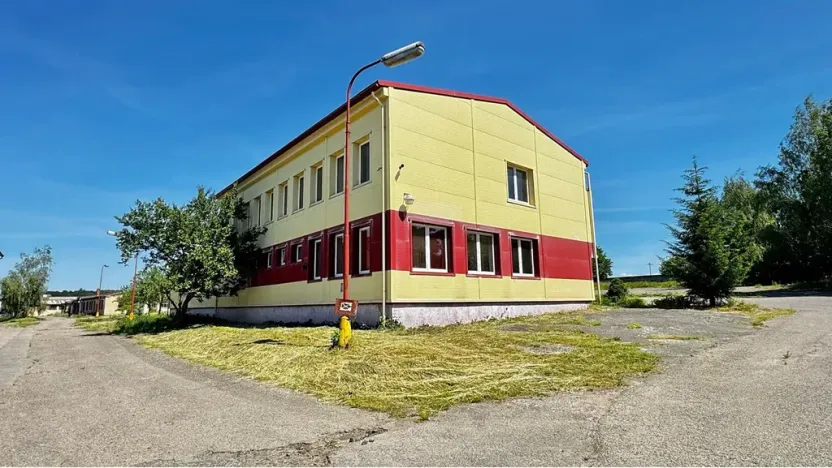 Prodej výrobních prostor, Litomyšl, 1400 m2