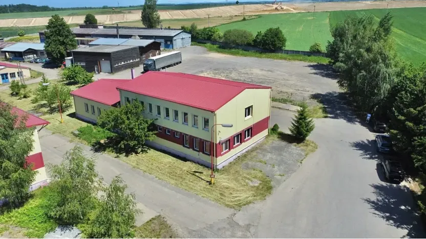 Prodej výrobních prostor, Litomyšl, 1400 m2