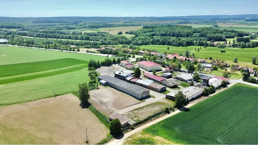Prodej skladu, Řídký, 1400 m2