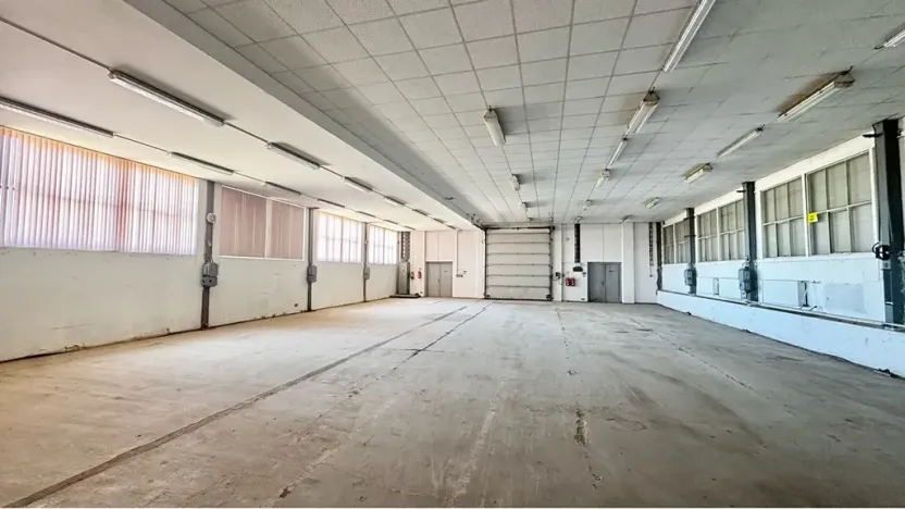 Prodej skladu, Řídký, 1400 m2