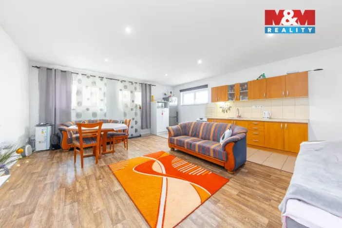 Prodej obchodního prostoru, Čebín, 649 m2