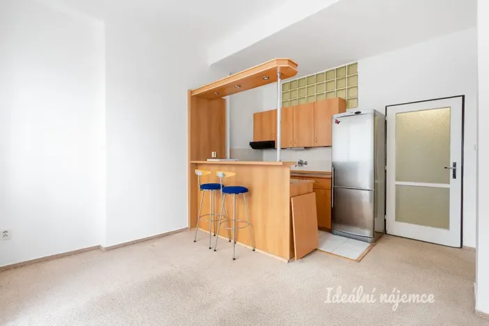 Pronájem bytu 2+kk, Praha - Libeň, Čihákova, 38 m2