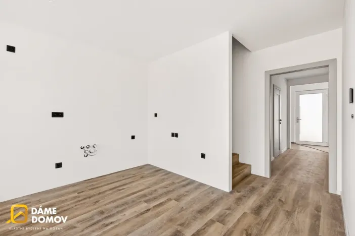 Prodej rodinného domu, Lužice, U Stadionu, 110 m2