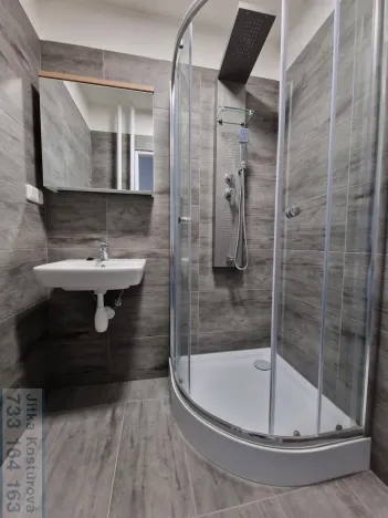 Pronájem bytu 2+1, Krnov - Pod Cvilínem, SPC S, 58 m2